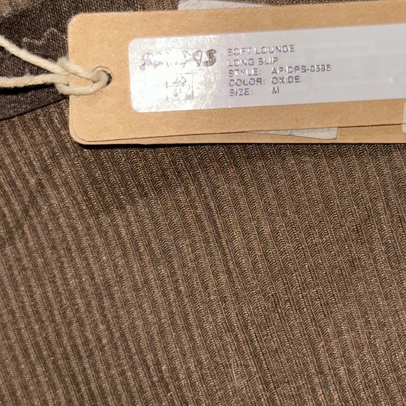 SKIMS SOFT LOUNGE LONG SLIP ‘OXIDE’ RARE - Picture 7 of 10